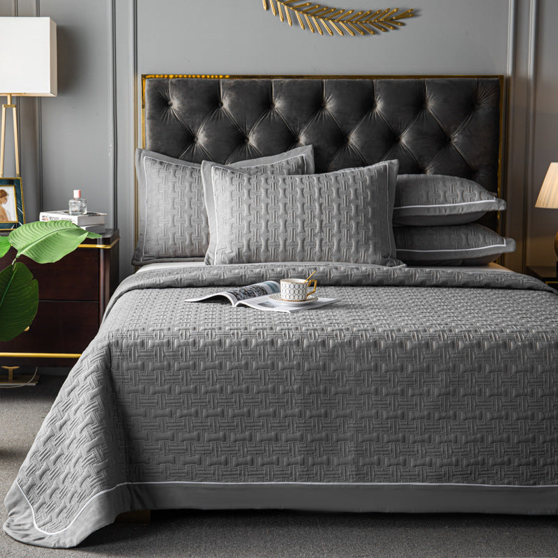 Cozy Haven – Solid Color Quilted Bed Cover Set