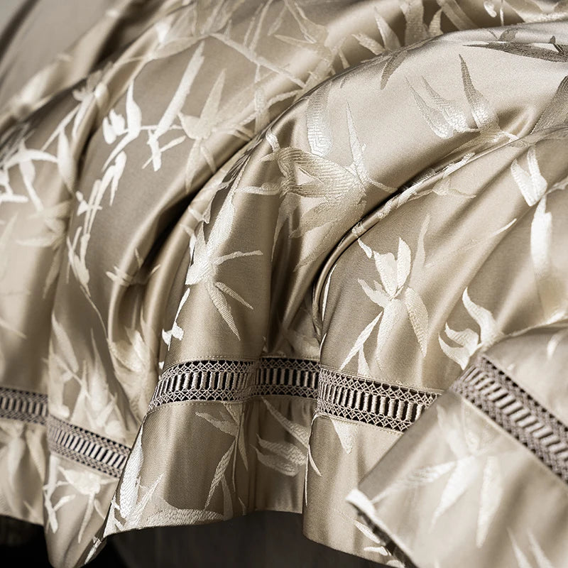 Luxury Weave: Bamboo Jacquard Egyptian Cotton Bedding Set