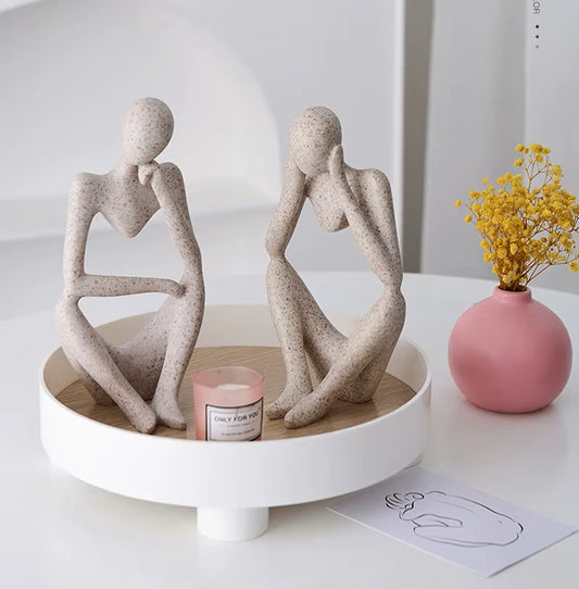 Abstract Figure ''Thinker''