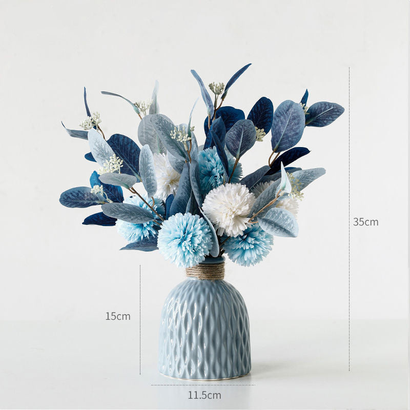 Light Luxury Elegance: Ceramic Vase"