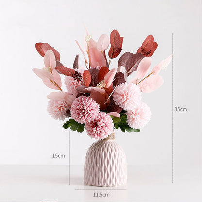 Light Luxury Elegance: Ceramic Vase"