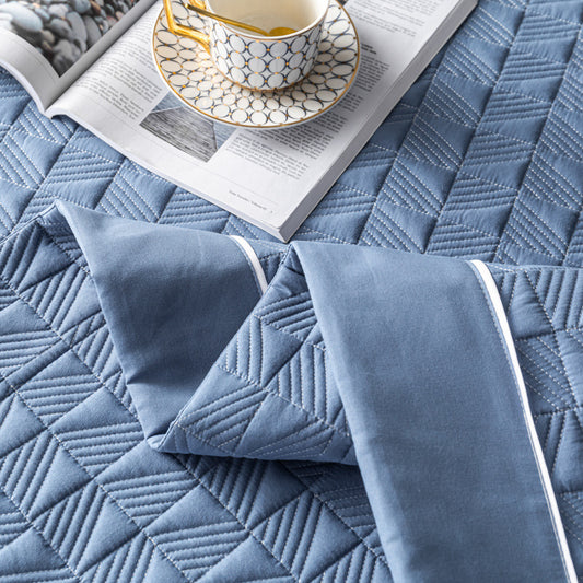 Cozy Haven – Solid Color Quilted Bed Cover Set