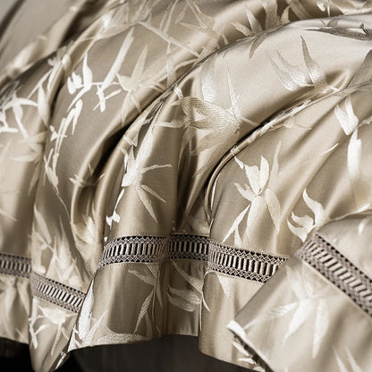 Luxury Weave: Bamboo Jacquard Egyptian Cotton Bedding Set