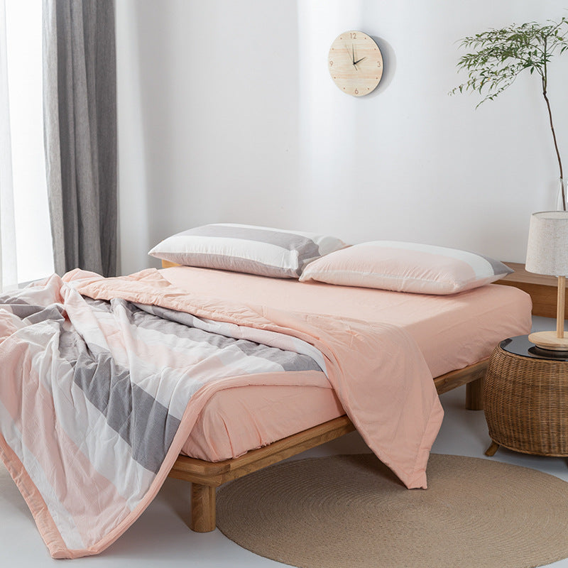 Supreme Comfort: Cotton Summer Quilt & Bedding Set